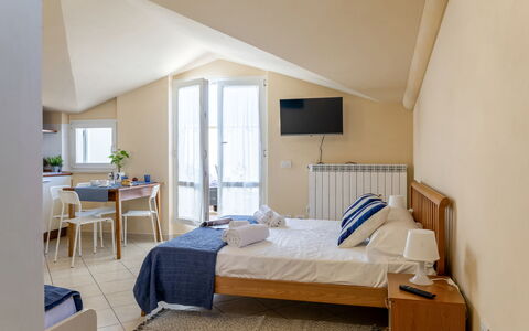 Sweet Conero: Meubilair, Interieur Ontwerp, Hout, Slaapkamer, Flooring, Verdieping, Bed, Textiel, Kamer, Plafond