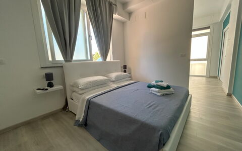 Case Martorelli - Belvedere Marittimo: Interieur Ontwerp, Verdieping, Flooring, Meubilair, Slaapkamer, Bed, Kamer, Appartement, Laken, Plafond