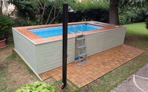 Casa Silvia: Hout, Flooring, Zwembad, Verdieping, Samengesteld Materiaal, Beits, Hardwood, Tuin, Backyard, Schaduw