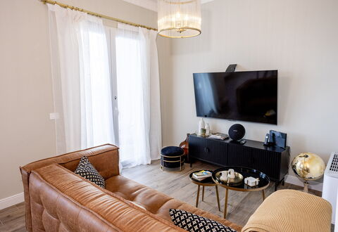 Casa Coccinella: Meubilair, Interieur Ontwerp, Flooring, Bankstel, Woonkamer, Hout, Verdieping, Kamer, Huis, Appartement