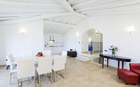 Villa Leccio 2: Interieur Ontwerp, Flooring, Plafond, Meubilair, Verdieping, Appartement, Kamer, Bankstel, Stoel