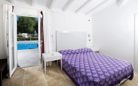 Villa Fico D'india 2: Meubilair, Verdieping, Flooring, Appartement, Zwembad, Toevlucht, Bed, Slaapkamer, Hotel, Stoel