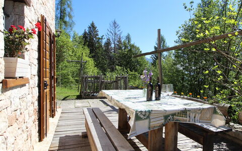 Baita Costa Di Gial: Hout, Meubilair, Verblijf, Veranda, Buitentafel, Stoel, Buitenmeubels, Keuken En Eettafel, Hardwood, Beits