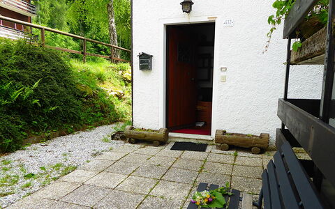 Chalet Giove: Deur, Tuin, Werf, Trap, Gang, Landscaping, Backyard, Cobblestone, Oprit, Flagstone