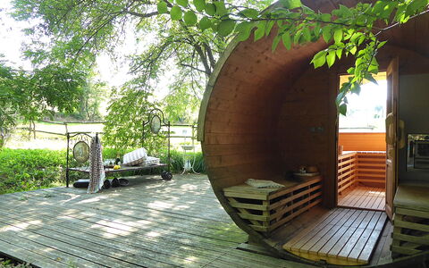 Villa Poggio Zucchino, Pool, Wellness, Piacenza: Hout, Tuin, Beits, Buitenmeubels, Backyard, Hardwood, Dek, Ontwerp, Werf, Landscaping