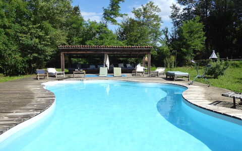 Villa Poggio Zucchino, Pool, Wellness, Piacenza: Zwembad, Water, Meubilair, Buitenmeubels, Toevlucht, Vrije Tijd, Stoel, Schaduw, Samengesteld Materiaal, Eco Hotel