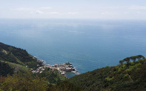 Casa Dolly, Monterosso 5 Terre: Blauw, Water, Zwemwater, Kust, Kust En Oceanic Landvormen, Zee, Natuurlijk Landschap, Horizon, Landschap, Hoogland