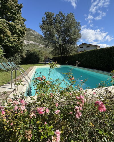 Allo Scoiattolo: Struik, Zwembad, Tuin, Landscaping, Backyard, Werf, Hacienda, Boerderij, Eco Hotel