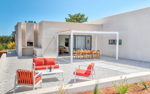 Casa Vita Bella: Meubilair, Stoel, Buitenmeubels, Huis, Samengesteld Materiaal, Schaduw, Beton, Patio, Tuin