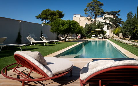 Palazzo Villani Lubelli: Zwembad, Meubilair, Buitenmeubels, Ligstoel, Toevlucht, Tuin, Stoel, Chaise Longue, Schaduw, Eco Hotel