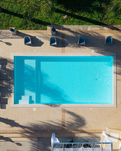Villa Ninfa: Zwembad, Blauw, Water, Toevlucht, Buitenmeubels, Samengesteld Materiaal, Vrije Tijd, Eco Hotel, Thermae, Stoel