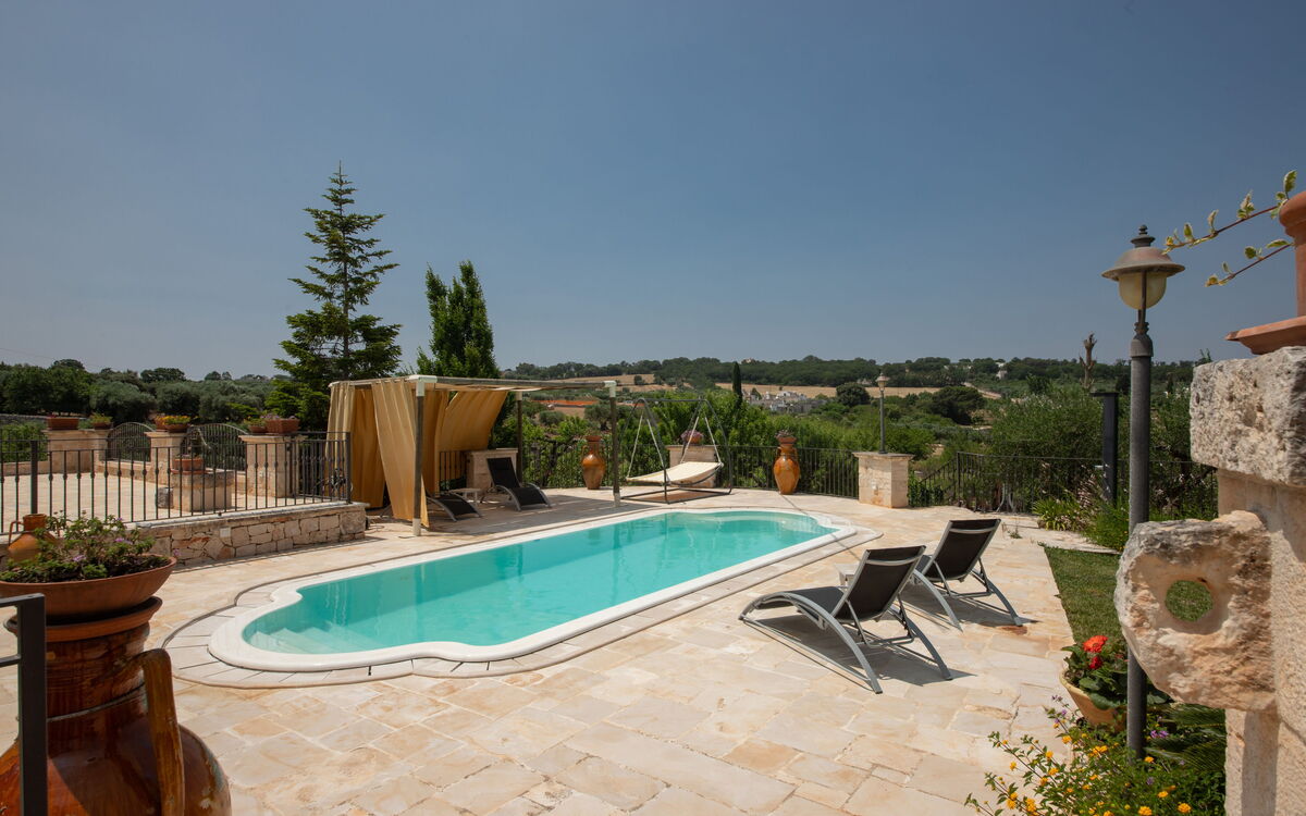 Trulli Retreat, Pool, Locorotondo