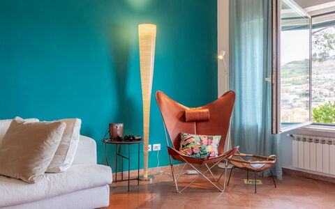 Villa Fior di Roccia: Meubilair, Interieur Ontwerp, Oranje, Huis, Kamer, Woonkamer, Stoel, Verf, Lamp, Beits
