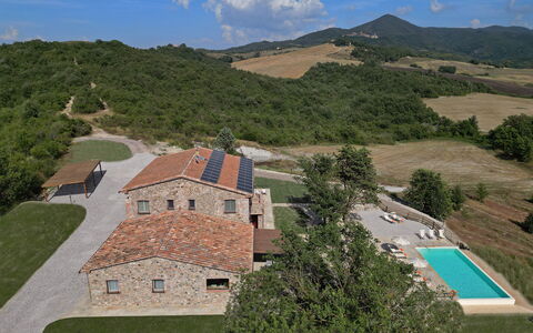 Villa Il Noccioleto: Huis, Landgoed, Huis, Verblijf, Dak, Boerderij, Zwembad, Villa, Dorp, Hacienda
