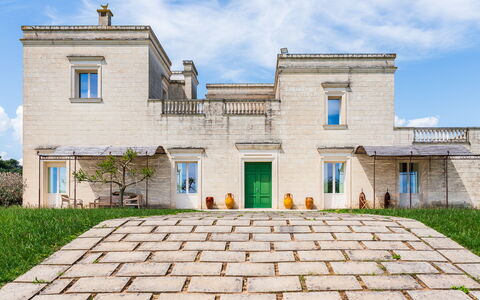Masseria Ficalindia: Huis, Woongebied, Land Lot, Landgoed, Tuin, Gazon, Landscaping, Werf, Villa, Herenhuis