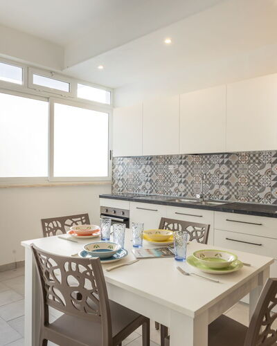 Appartamento Monomare, Gallipoli: Flooring, Interieur Ontwerp, Verdieping, Meubilair, Keuken, Countertop, Major Appliance, Plafond, Appartement, Kamer