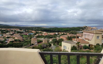 312: Lucht, Blauw, Dag, Woongebied, Dak, Horizon, Huis, Buurt, Huis, Landschap