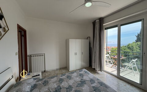 Casa Mimin, Vista Mare, Adults Only, Sanremo: Flooring, Verdieping, Interieur Ontwerp, Kamer, Meubilair, Appartement, Plafond, Beits, Hardwood, Houten Vloer