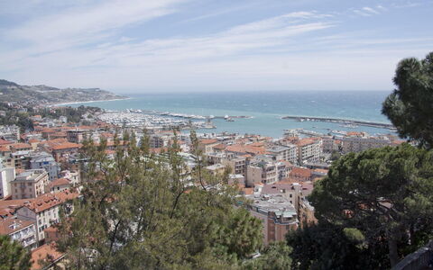 Casa Mimin, Vista Mare, Adults Only, Sanremo: Woongebied, Kust, Horizon, Zee, Kust En Oceanic Landvormen, Oceaan, Voorstad, Kust, Badplaats, Strand