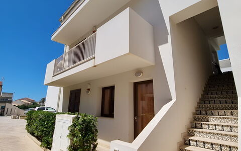 Borgo Vigata 3: Woongebied, Huis, Appartement, Balkon, Landgoed, Daylighting, Gips, Oprit, Villa