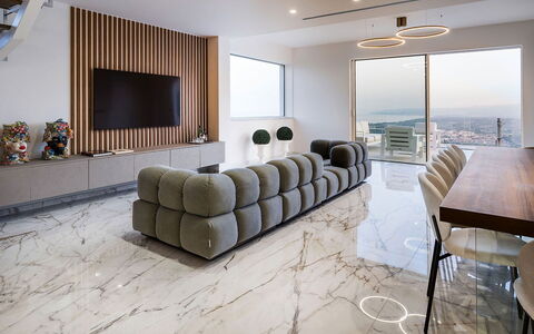 Villa Shelly: Meubilair, Interieur Ontwerp, Flooring, Muur, Verdieping, Hout, Plafond, Woonkamer, Tafel, Verlichting