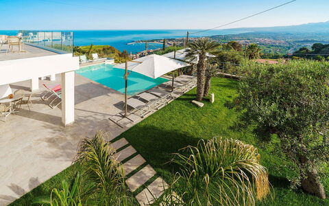 Villa Shelly: Zwembad, Toevlucht, Zee, Kust En Oceanic Landvormen, Kust, Oceaan, Eco Hotel, Badplaats, Tropen