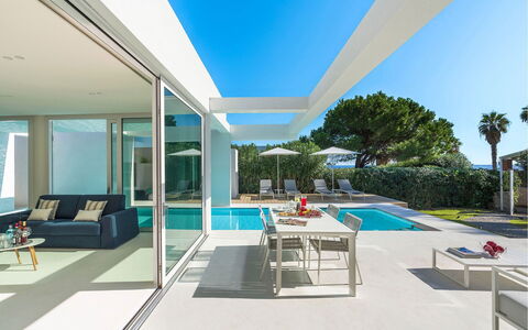 Villa Zora: Zwembad, Appartement, Toevlucht, Schaduw, Landgoed, Eco Hotel, Villa, Hotel, Balkon, Buitenmeubels
