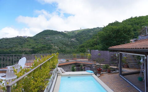 Villa Pietraluna: Zwembad, Toevlucht, Balkon, Eco Hotel, Badplaats