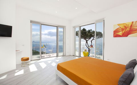 Villa del Cantone: Meubilair, Interieur Ontwerp, Slaapkamer, Bed, Verdieping, Appartement, Flooring, Huis, Bedding, Laken