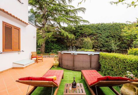 Villa Ava: Tuin, Meubilair, Backyard, Buitenmeubels, Zwembad, Eco Hotel, Vrije Tijd, Gazon, Beits, Landscaping