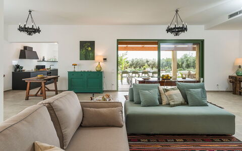 Villa Clemente: Meubilair, Interieur Ontwerp, Flooring, Bankstel, Hout, Tafel, Verdieping, Woonkamer, Kamer, Stoel