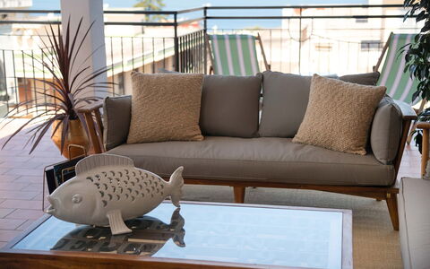 Casa Mario: Kussen, Meubilair, Bankstel, Interieur Ontwerp, Kussen Gooien, Hoofdkussen, Woonkamer, Buitenmeubels, Comfort