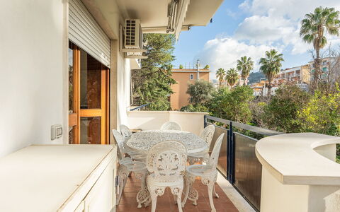 Casa Lucio: Woongebied, Appartement, Huis, Balkon, Schaduw, Stoel, Kamerplant, Penthouse