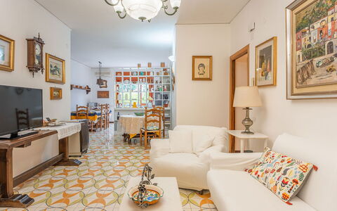 Casa Lucio: Interieur Ontwerp, Flooring, Meubilair, Verdieping, Woonkamer, Plafond, Kamer, Bankstel, Appartement, Verlichting