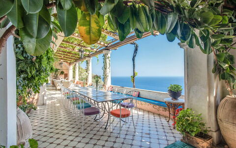 Villa San Giacomo: Blauw, Zee, Kust En Oceanic Landvormen, Kust, Oceaan, Bloempot, Toevlucht, Kamerplant, Tropen, Caribbean