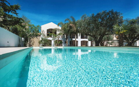 Casa Kita: Blauw, Zwembad, Toevlucht, Samengesteld Materiaal, Landgoed, Hacienda, Villa, Schaduw, Eco Hotel, Hotel