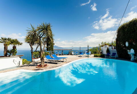 Villa Angel: Blauw, Toevlucht, Kust En Oceanic Landvormen, Zee, Kust, Zwembad, Oceaan, Eco Hotel, Hotel, Tropen