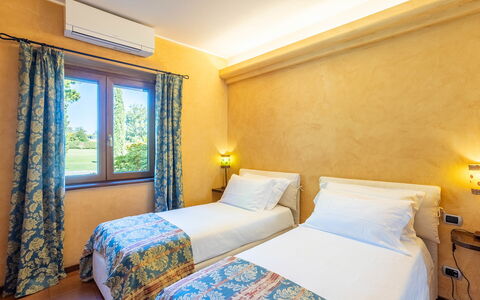 Villa Brin: Interieur Ontwerp, Verdieping, Huis, Appartement, Toevlucht, Hotel, Zwembad, Eco Hotel, Villa, Linens