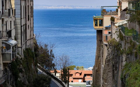 Casa Chicco: Woongebied, Buurt, Kust En Oceanic Landvormen, Kust, Appartement, Zee, Voorstad, Oceaan, Balkon, Headland