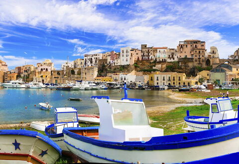 Casa Delfino: Boot, Watercraft, Kust, Zee, Kust En Oceanic Landvormen, Boten En Varen - Materialen En Benodigdheden, Kanaal, Kust, Strand, Badplaats