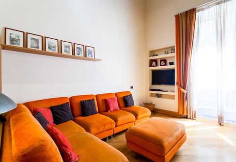 Casa Rossella: Meubilair, Interieur Ontwerp, Bankstel, Flooring, Hout, Woonkamer, Verdieping, Kamer, Verlichting, Huis