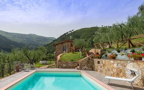 Il Podere: Zwembad, Waterpartij, Vallei, Toevlucht, Eco Hotel, Bloempot, Kamerplant, Hacienda, Villa, Boerderij