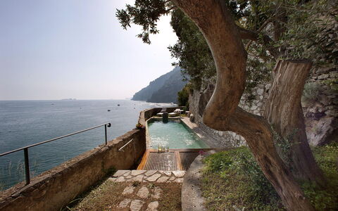 Romantic Tower: Kust, Kust En Oceanic Landvormen, Zee, Oceaan, Kust, Baai, Headland, Voorgebergte, Tropen, Strand