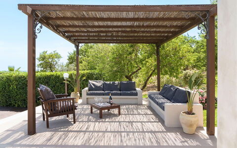 Villa Almond: Hout, Meubilair, Buitenmeubels, Buitentafel, Prieel, Patio, Pergola, Paviljoen, Outdoor Structuur, Tuin