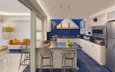 Villa Avion: Meubilair, Interieur Ontwerp, Keuken, Flooring, Plafond, Verdieping, Countertop, Verlichting, Lichte Inrichting, Stoel