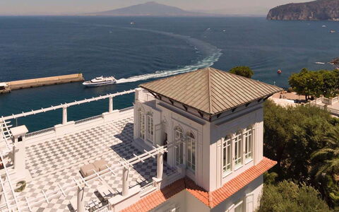 Villa Correale: Huis, Balkon, Landgoed, Herenhuis, Villa, Badplaats