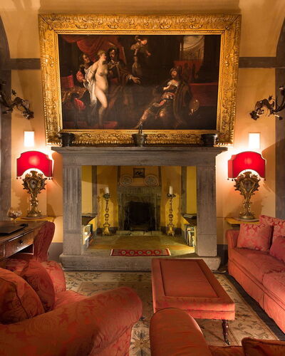 Palazzo Santa Croce: Meubilair, Interieur Ontwerp, Flooring, Plafond, Verlichting, Verdieping, Fotolijst, Lichte Inrichting, Kamer, Woonkamer