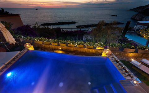 Villa Heart: Blauw, Water, Zwembad, Zee, Toevlucht, Kust, Nacht, Oceaan, Eco Hotel, Hotel