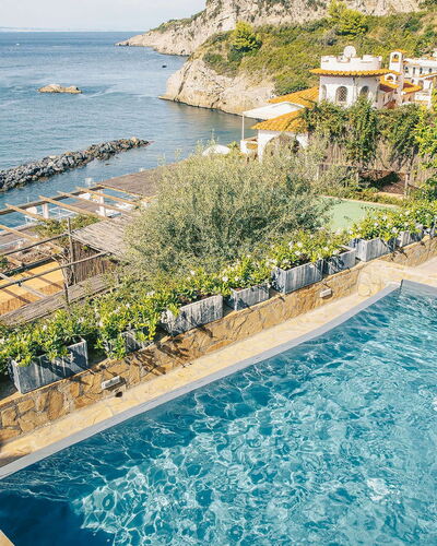 Villa Heart: Water, Zwemwater, Zwembad, Toevlucht, Kust En Oceanic Landvormen, Kust, Zee, Eco Hotel, Badplaats, Kust