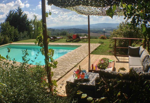 Villa Novellina: Zwembad, Buitenmeubels, Vrije Tijd, Tuin, Schaduw, Toevlucht, Eco Hotel, Backyard, Landscaping, Bloempot